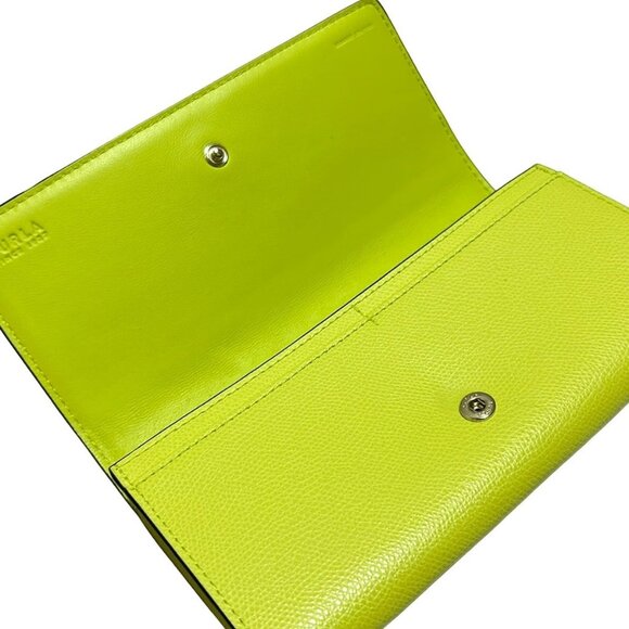 Auth FURLA - Yellow Green Leather Long Wallet - Picture 6 of 8